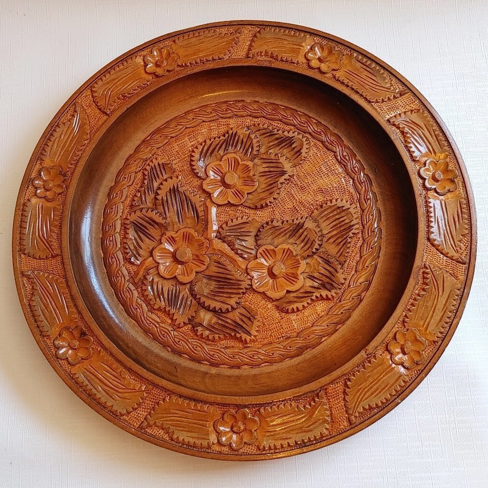 LARGE Hand Carved Bowl Wall Hanging Folk Art